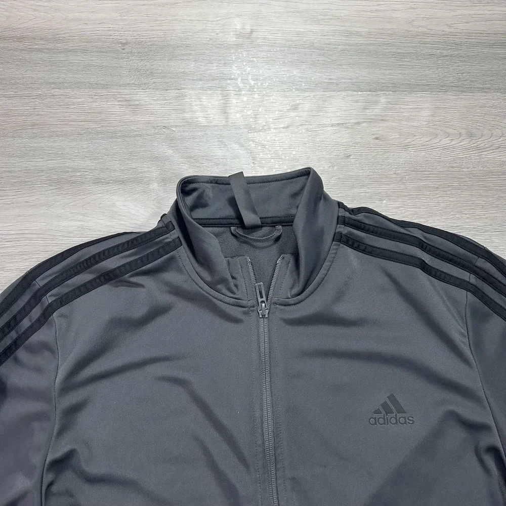 Adidas Track‎ Jacket Mens LT Gray Full Zip 3-Stripes Athletic Training H46103